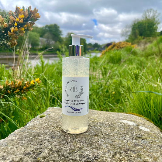 Apple & Bramble Shampoo